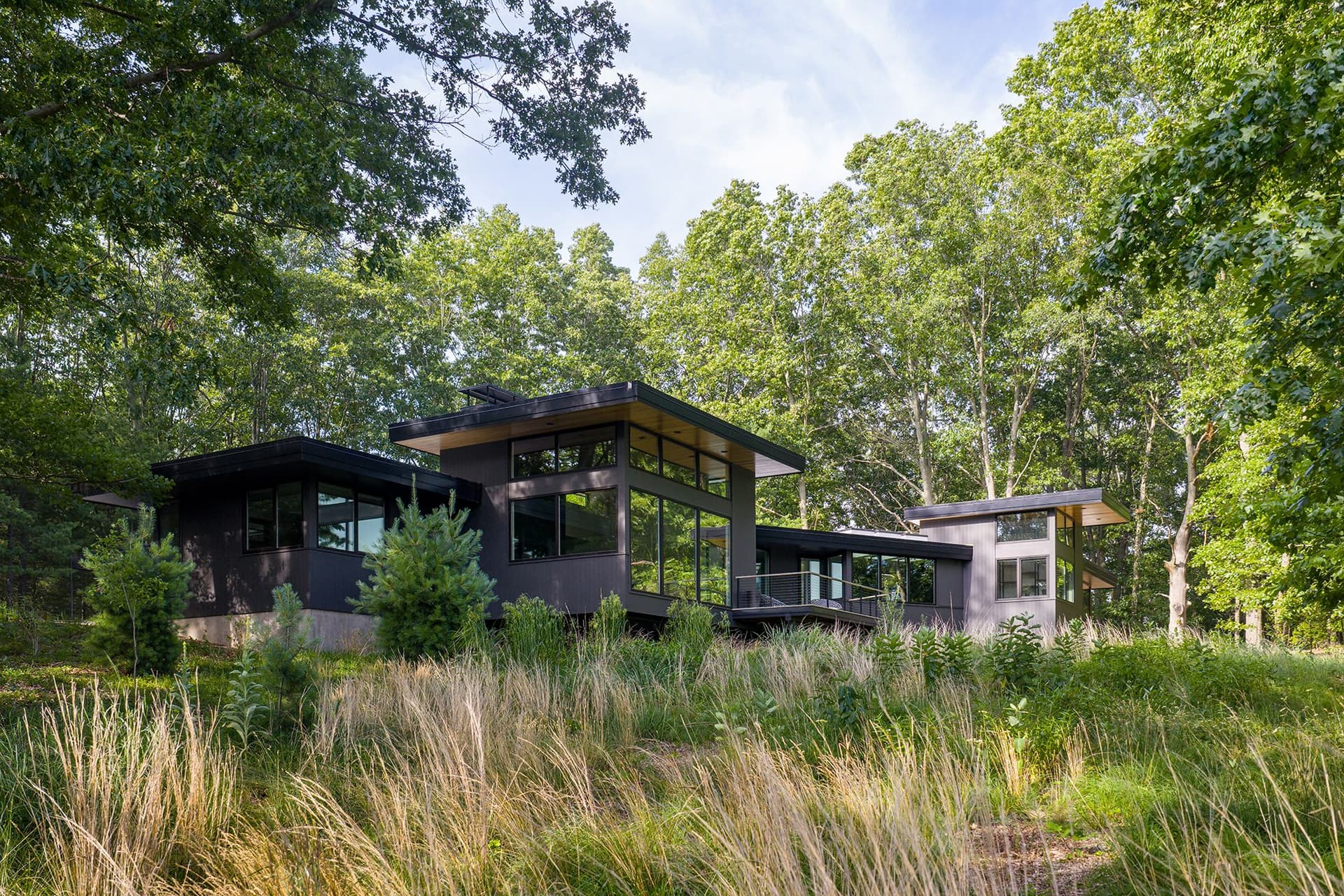 Dune Forest Retreat Exterior _Summer