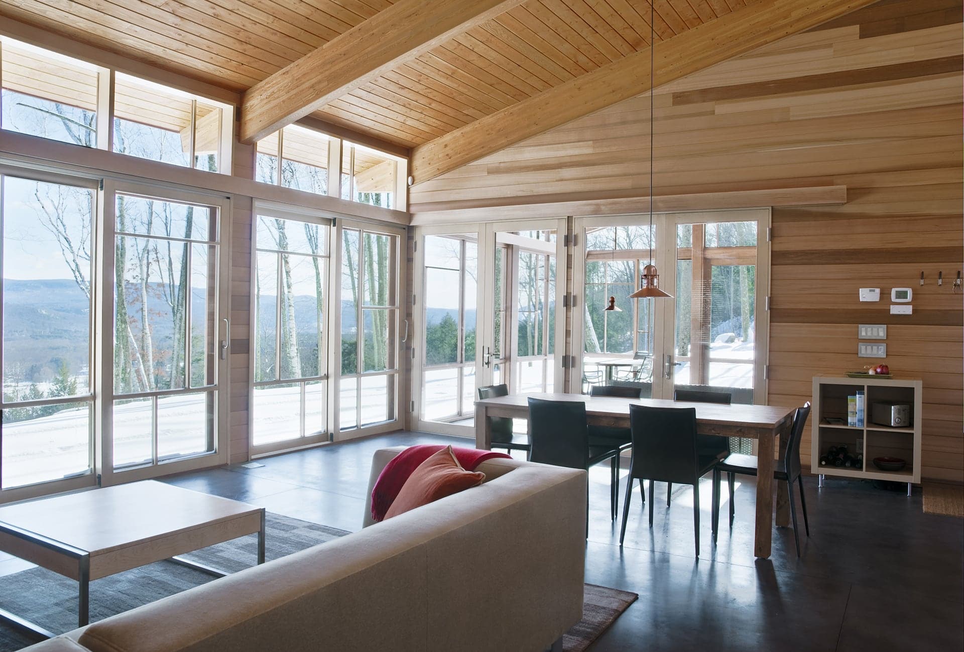 Berkshire Cabin dining area