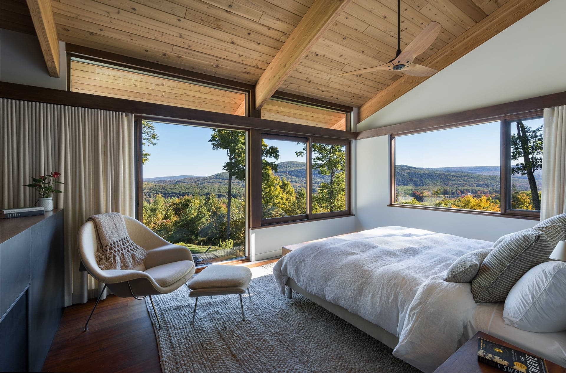 Berkshire Ridge bedroom