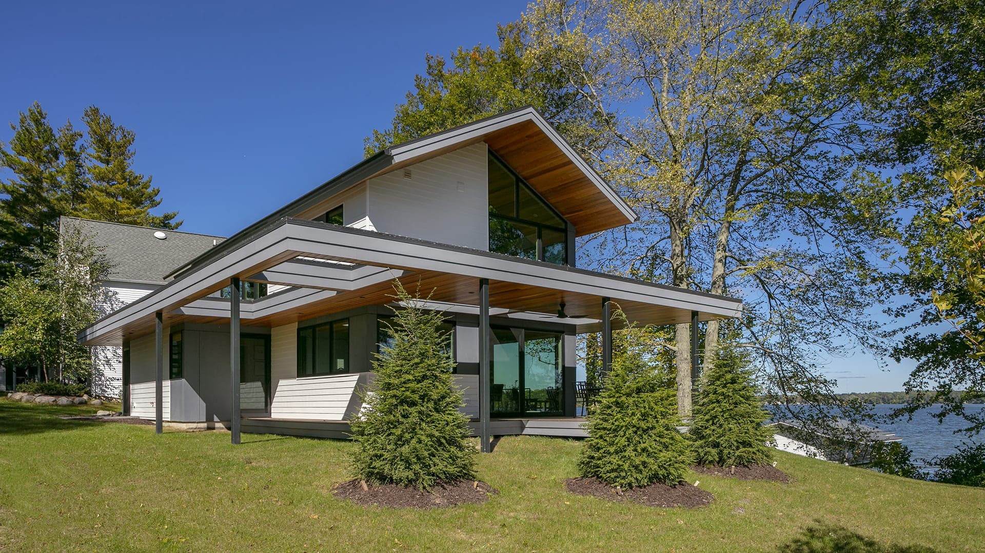 Gun Lake Overlook exterior