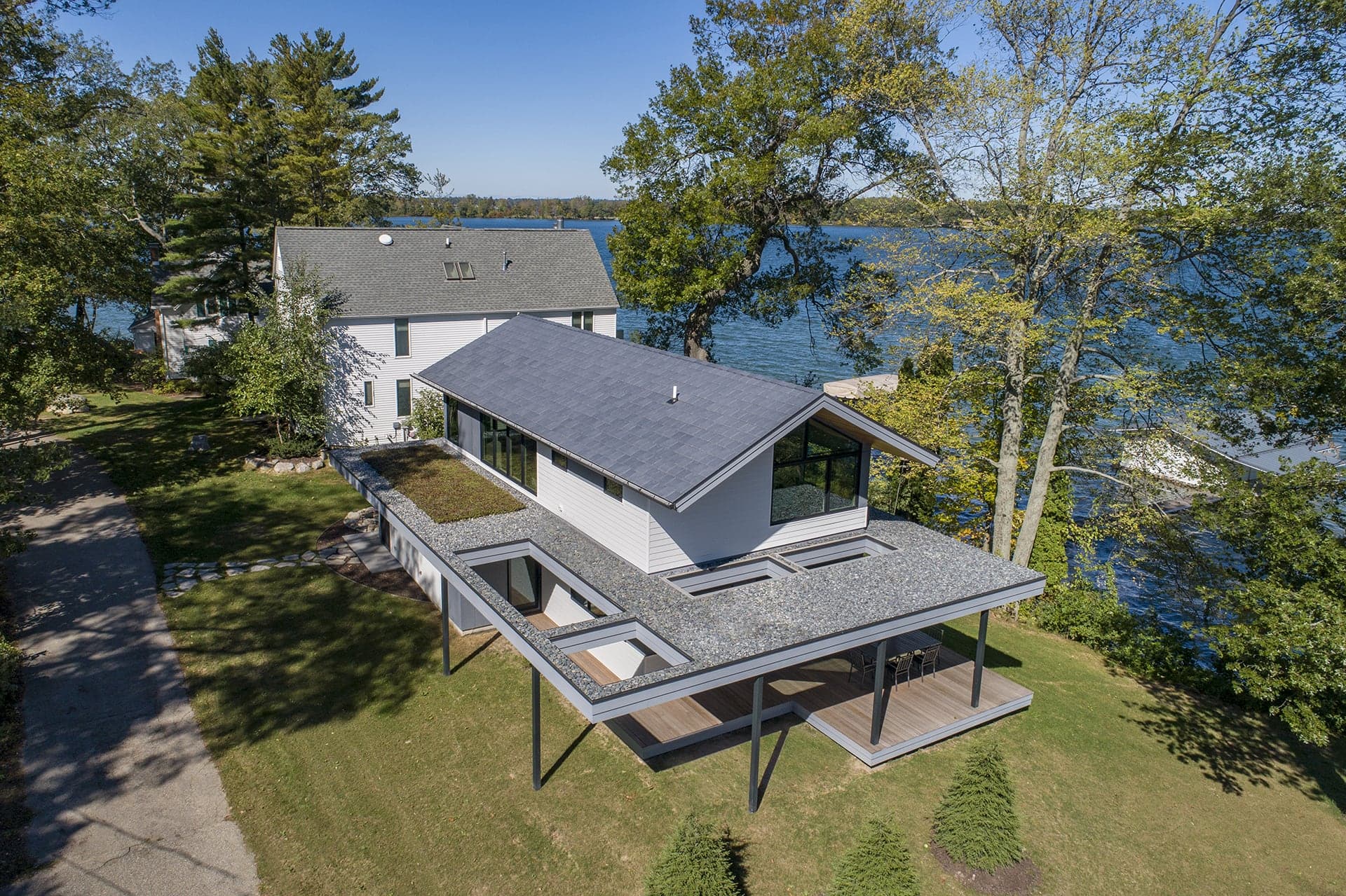 Gun Lake Overlook exterior